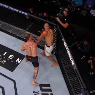 Стипе Миочич нокаутирует Джуниора Дос Сантоса