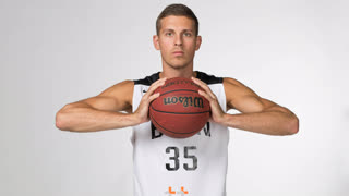 9/4/19 | Данк Криса Чераповича в матче против ЦСКА